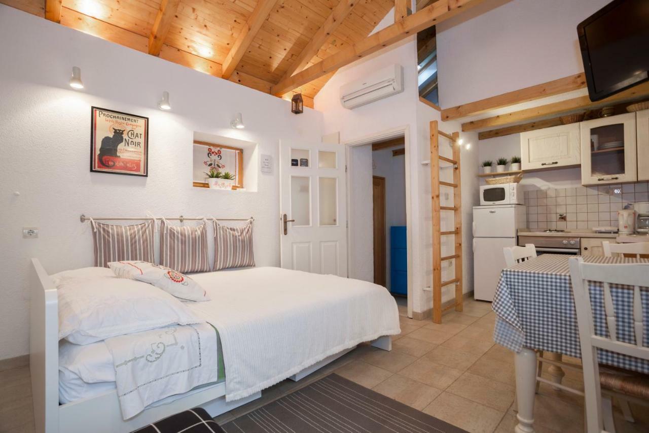 Studio Apartment Karlo Split Zewnętrze zdjęcie